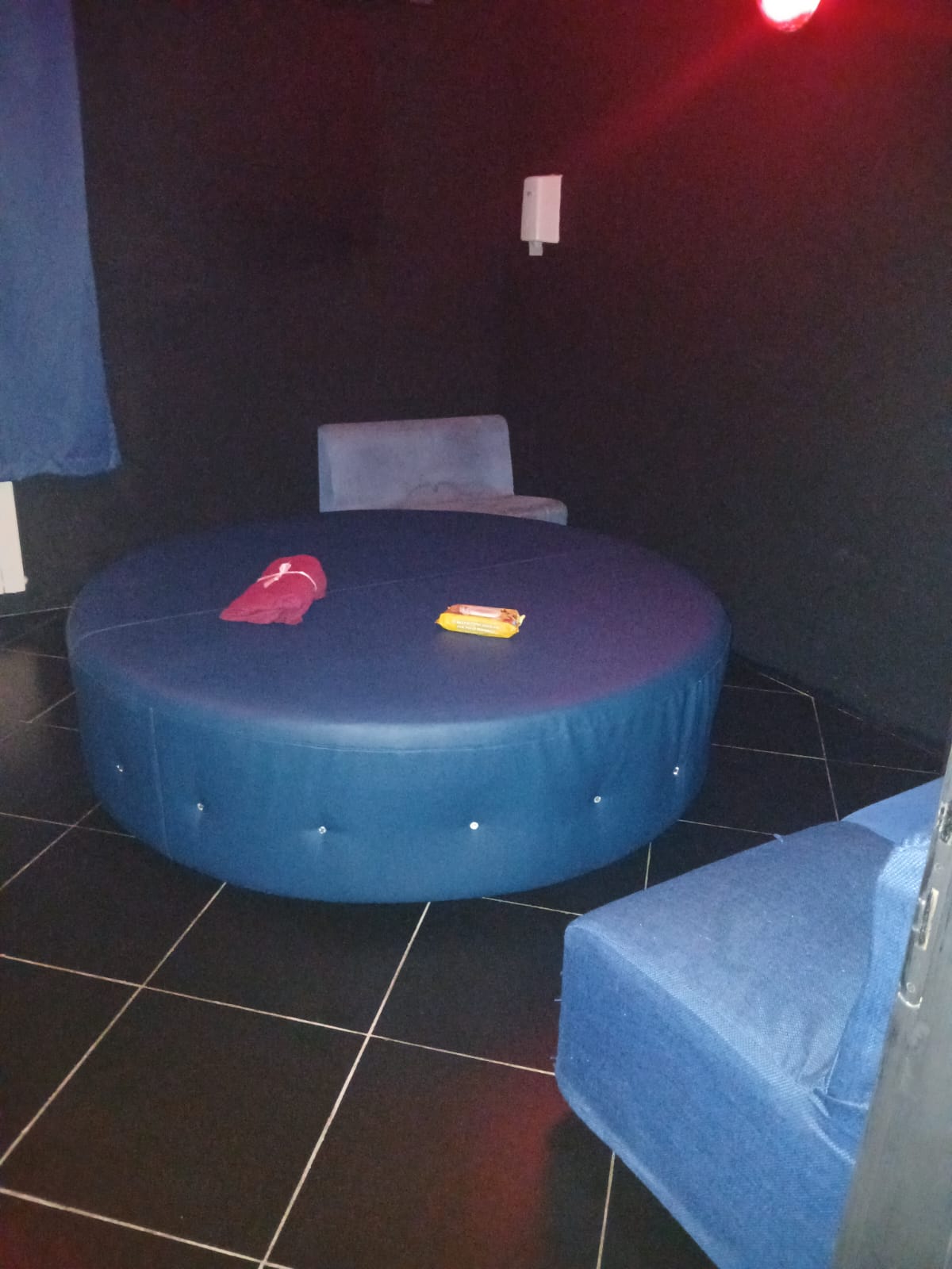 WhatsApp Image 2025-12-06 at 21.32.03